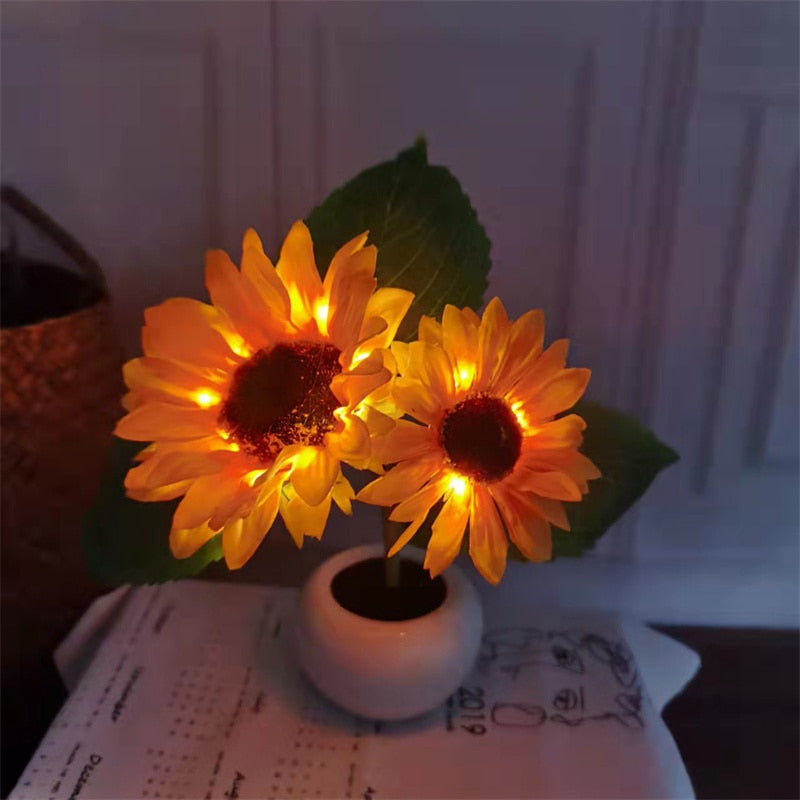 TooliBloom - Tulip Table Lamps